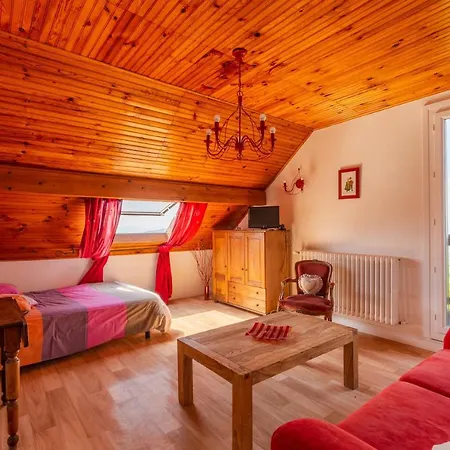 Pointe De La Sambuy Apartment *